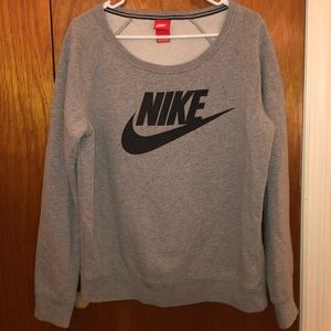 Oversized Large Gray&Black Nike Crewneck Sweater